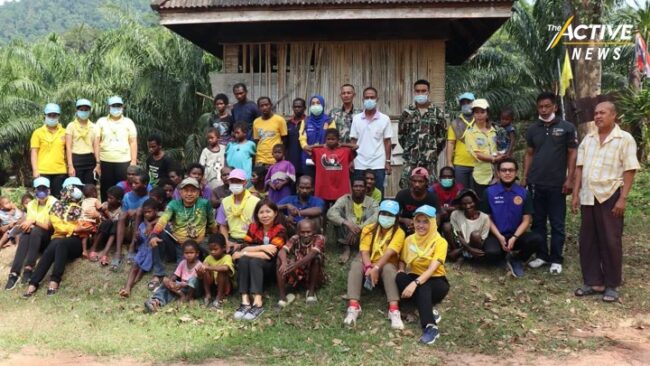 ช่วย “ชาวมันนิ” จ.สตูล เข้าถึงสวัสดิการรัฐ รับสิทธิเยียวยาโควิด-19