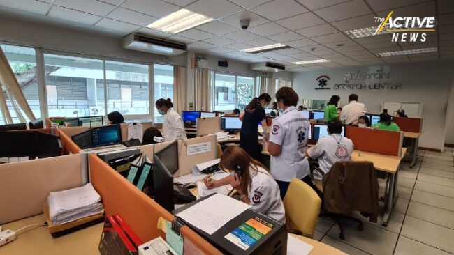 ศูนย์เอราวัณ กทม. สายไหม้ ผู้ป่วยโควิด-19 กลุ่มเสี่ยง เร่งโทรขอเตียง-แจ้งข้อมูล