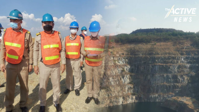 กมธ. ป.ป.ช. มอบ สสจ.พิจิตร ตรวจเลือดชาวบ้านรอบเหมืองอัคราใหม่