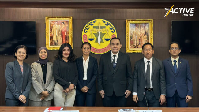 สภาทนายความฯ   มีมติแก้ข้อบังคับ ทนายหญิงใส่กางเกงว่าความได้