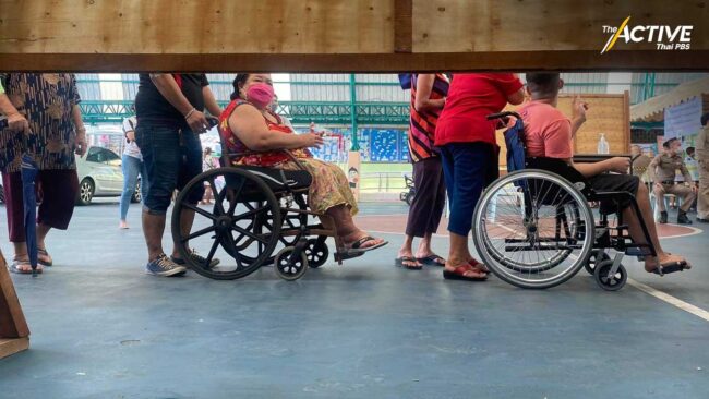 บรรยากาศครึ่งวันเช้า ผู้สูงอายุทยอยใช้สิทธิเลือกตั้ง