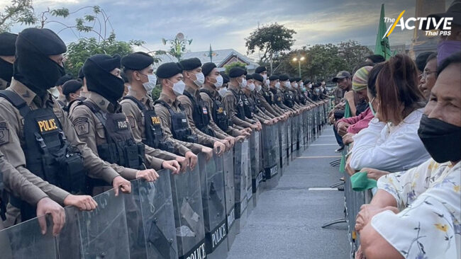 สมัชชาคนจน รุดคืบ ศธ. เผชิญหน้าตำรวจ ย้ำสิทธิชุมนุมทำได้ ไร้วี่แววรัฐบาลรับฟัง