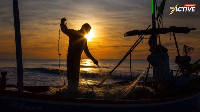 มติ กมธ. เห็นชอบนิยาม 'ประมงพื้นบ้าน' ตามที่เครือข่ายฯ เสนอ