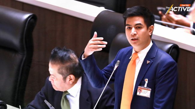 'พริษฐ์' ซัด งบฯ การศึกษาปี 69 มีเยอะแต่ใช้ไม่คุ้ม – หลักสูตรใหม่ลวก เสี่ยงเสียของ