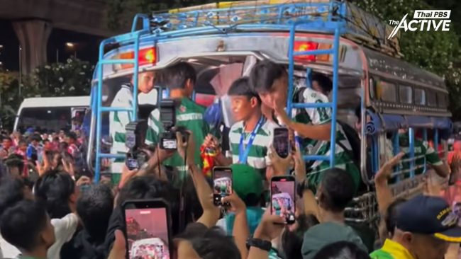 จาก 'หมอนทองฟีเวอร์' สู่การศึกษาที่ไม่ทิ้งใครไว้ข้างหลัง