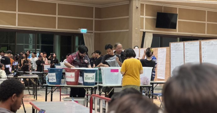 #นับคะแนนใหม่ทั้งประเทศ ปรากฏการณ์ชั่วข้ามคืน