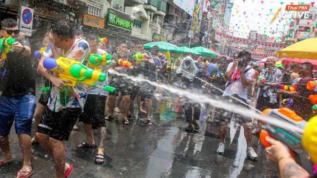 สงกรานต์ 69 ส่อเงียบ “สวนดุสิตโพล” ชี้ คนไทยรัดเข็มขัด สู้ค่าครองชีพไม่ไหว