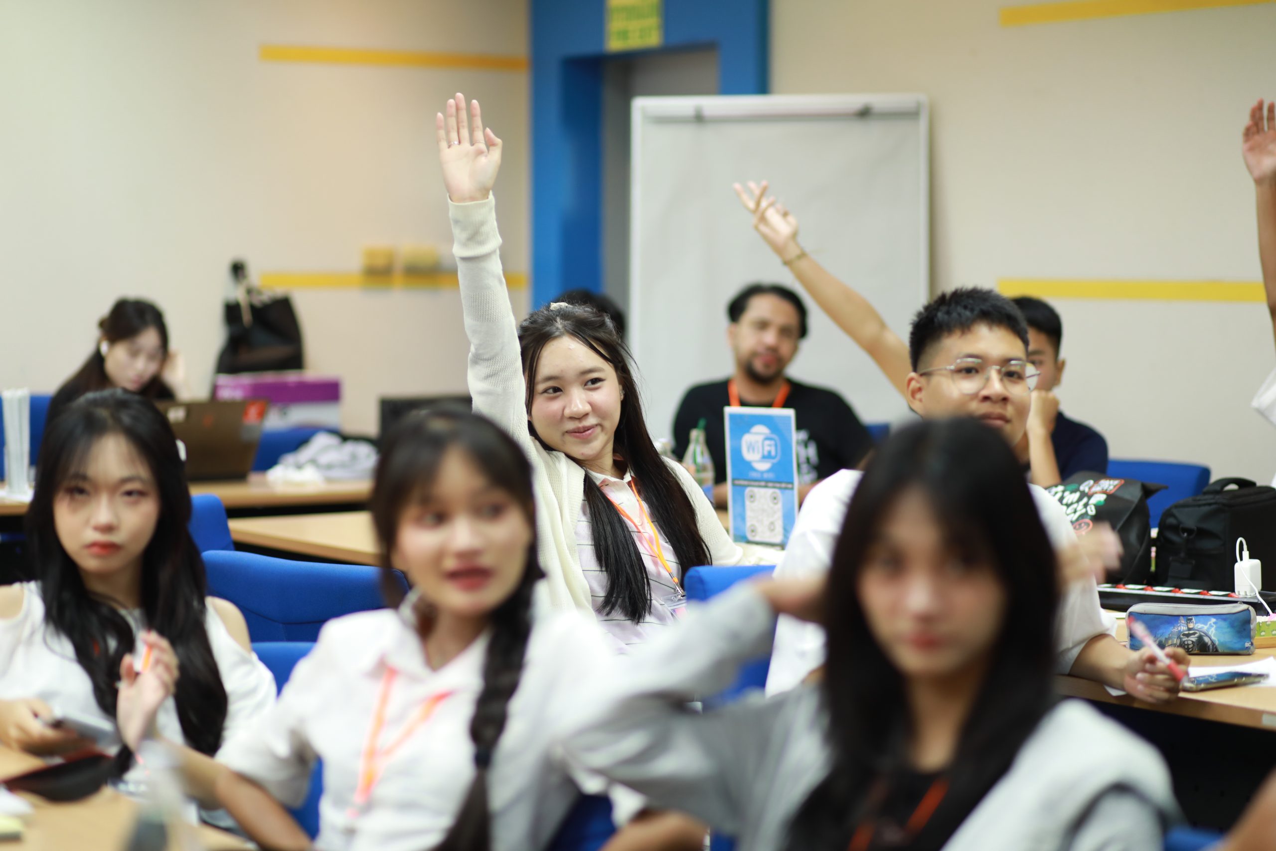 ปิดค่ายอย่างปัง ! Thai PBS Verify Youth Camp #Gen1 15 ทีมเยาวชนพร้อมเป็นเมล็ดพันธุ์ Fact-Checker แบบเต็มตัว 