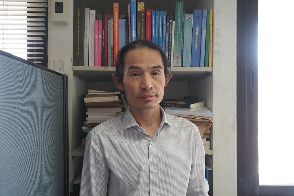 ธิบดี บัวคำศรี