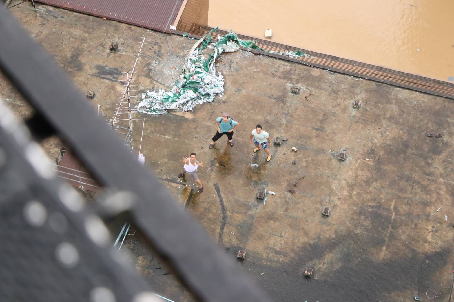 อย่าแชร์ !
เฮลิคอปเตอร์ตกกลางหาดใหญ่
ตรวจสอบแล้วเป็นข่าวปลอม
