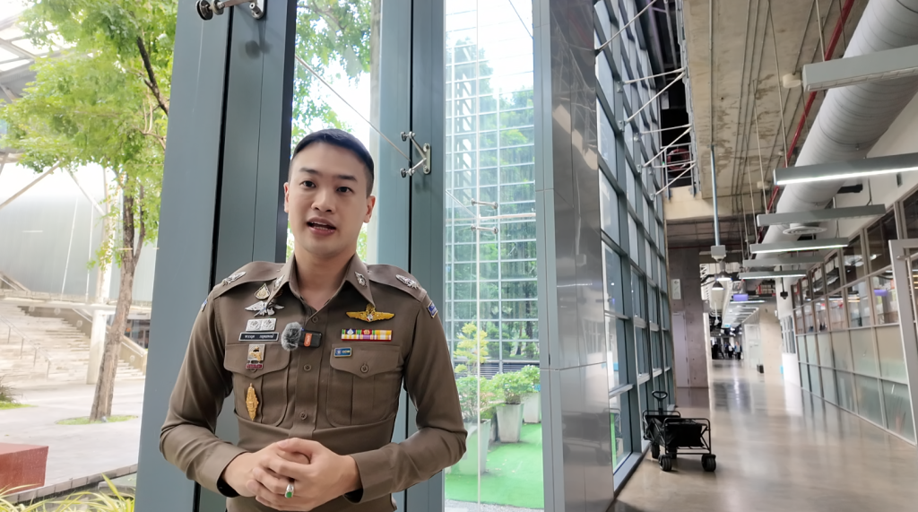 พ.ต.ต.พากฤต กฤตพงษ์ รองโฆษก บก.สอท.2