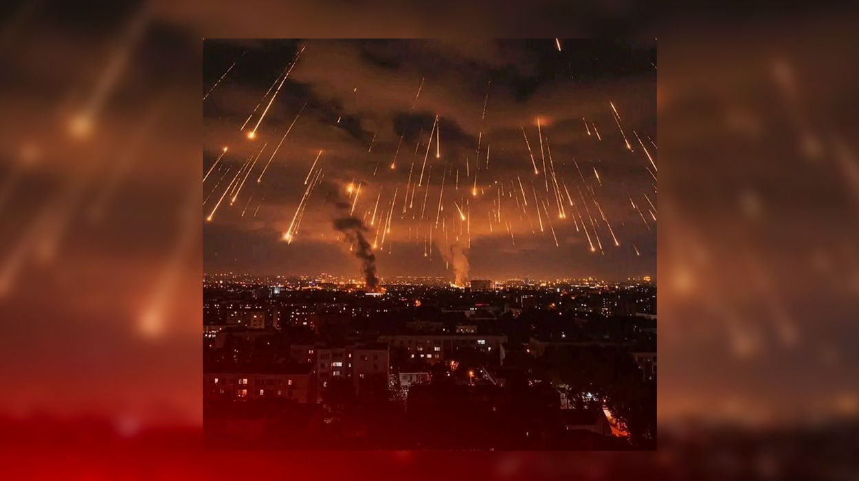 An X account shared an image resembling a fireball falling from the sky into a city. 