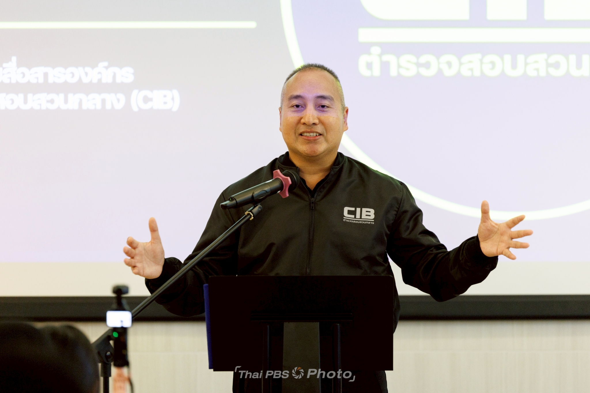 พล.ต.ต.พฤทธิพงศ์ นุชนารถ ผู้บังคับการอำนวยการ กองบัญชาการตำรวจสอบสวนกลาง (ผบก.อก.บช.ก.)