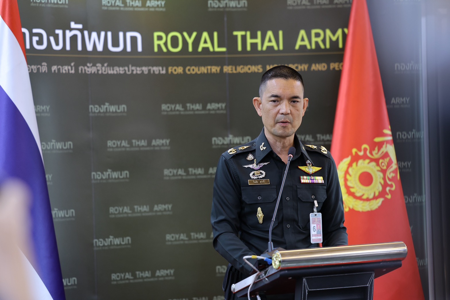 พลตรี วินธัย สุวารี โฆษกกองทัพบก 